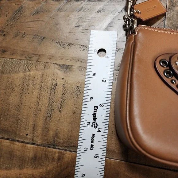 Coach 19 Wristlet Tan Leather Butterfly Applique Studded Bag F59076 - Picture 5 of 11